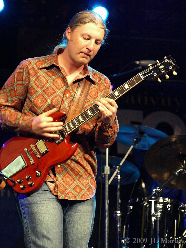 067Luminato_ Derek Trucks_06072009.JPG